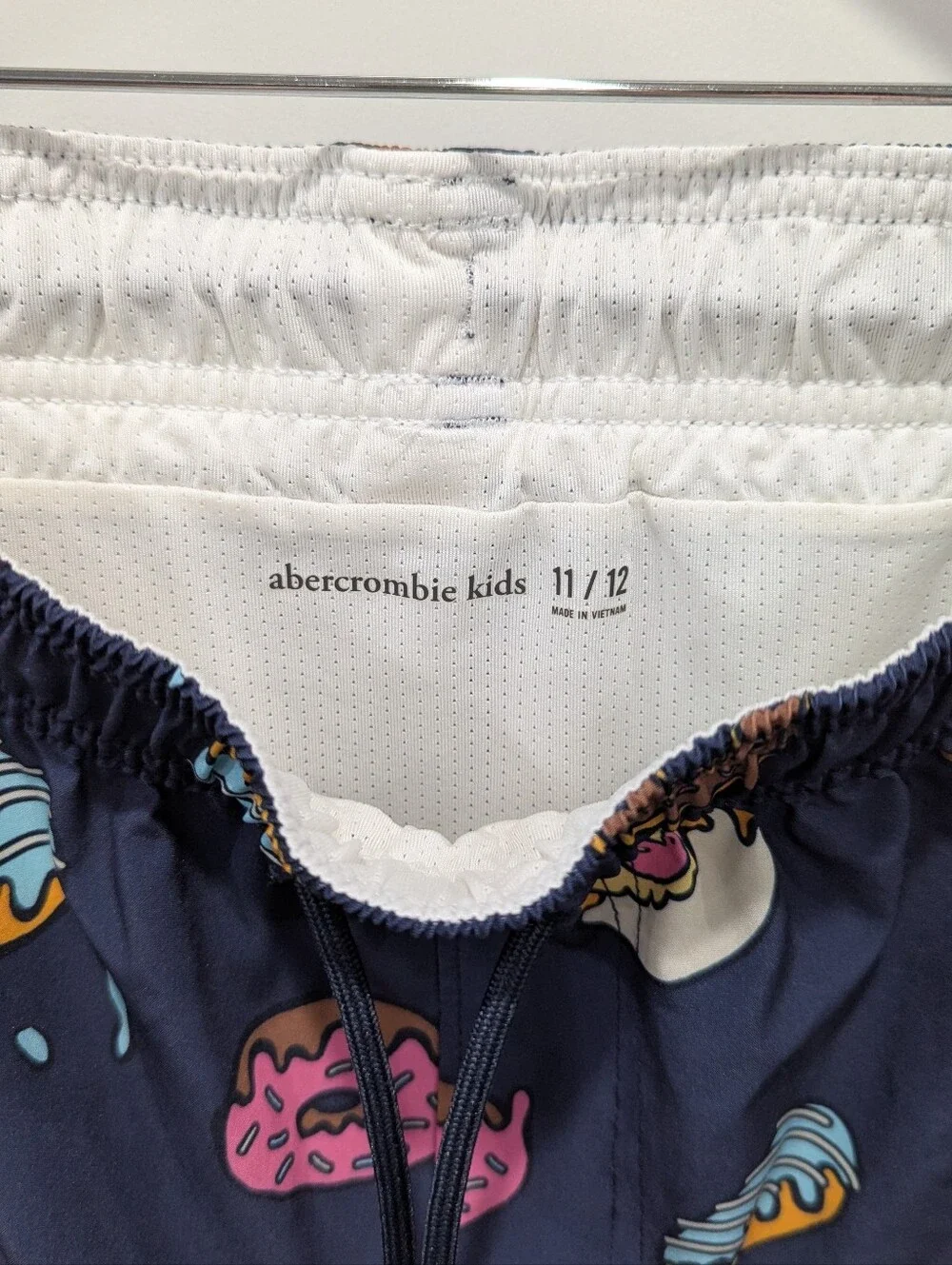 Abercrombie Kids A&F Navy Blue Donut Swim Trunks Swimsuit Board Shorts Boy 11 12